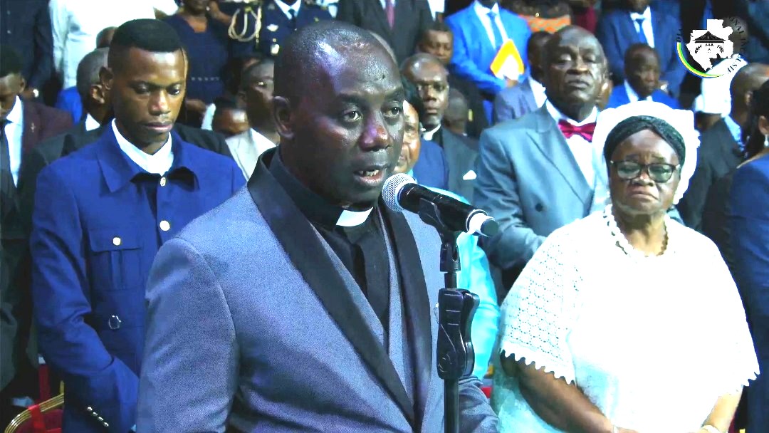 Le Révérend Louis Sylvain Allogo Engo intercède au Dialogue National Inclusif : un moment solennel pour l’église évangélique.