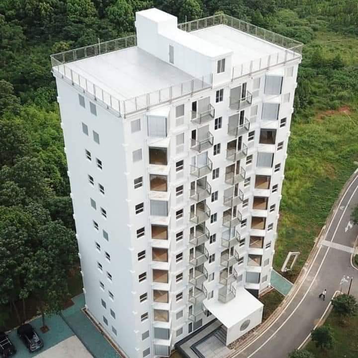 La Chine défie l’impossible : un immeuble résidentiel de 10 etages construit en 28 heures et 45 minutes