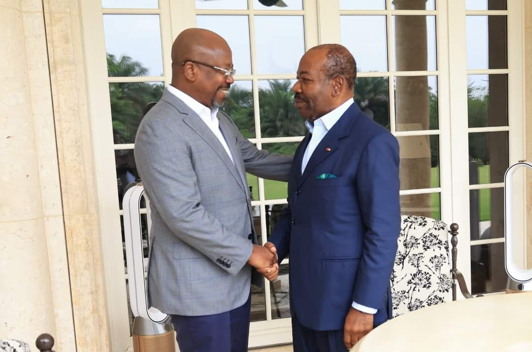 Fidélité ou machination ? la rencontre de Billié By Nzé et Ali Bongo révèle-t-elle des plans cachés ?